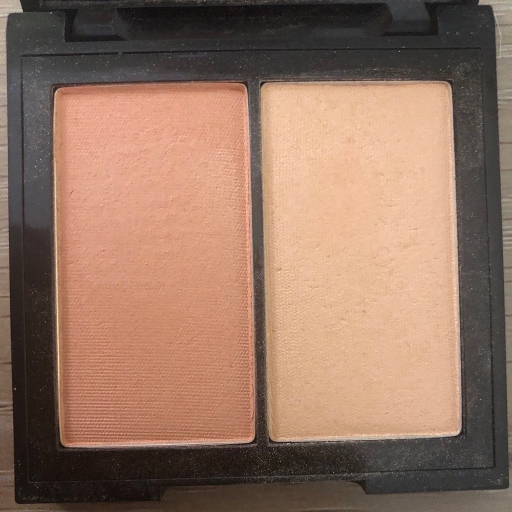 Kosas Papaya 1972 color & light pressed blush duo